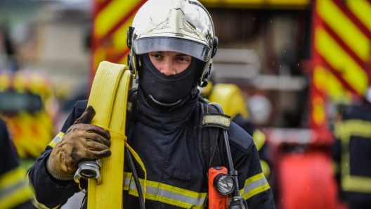 Violent incendie à Arcachon : une victime en urgence absolue, plusieurs logements touchés