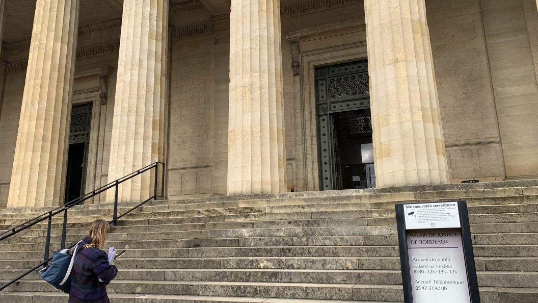 Fusillade sur des gendarmes à Lesparre-Médoc : quatre suspects jugés