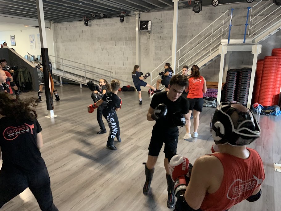 Boxe à Eysines : le Cercle SBF33 forge des champions mondiaux et ouvre le ring gratuitement