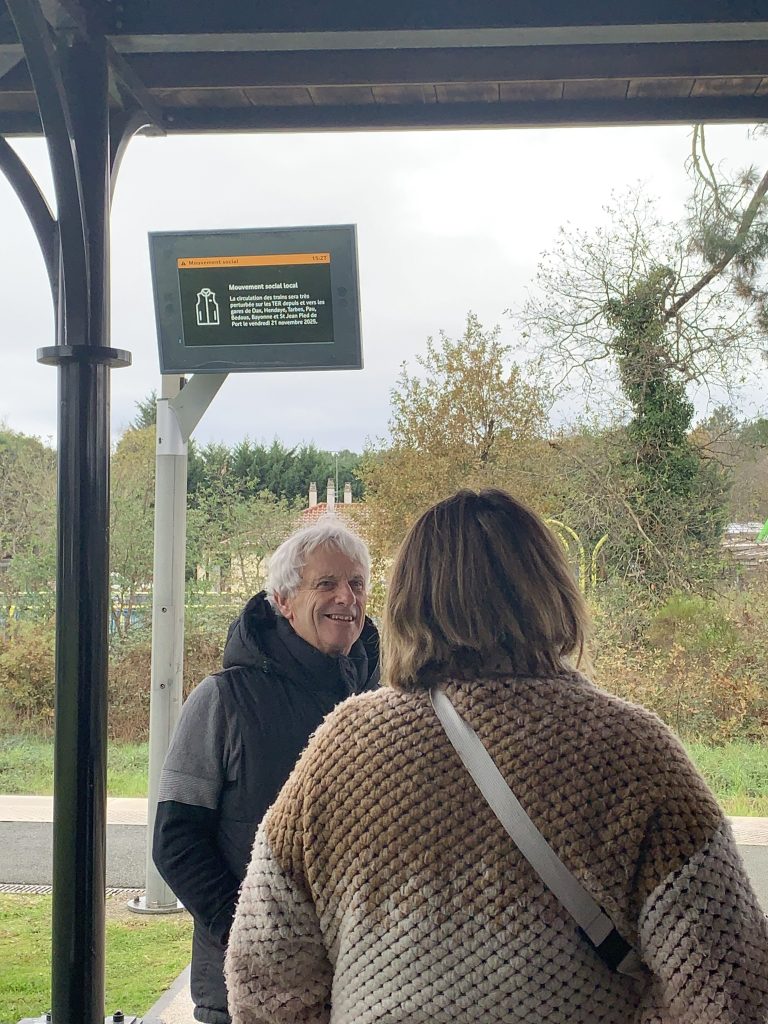 Parempuyre accueille Jean Castex pour un échange sur la crise ferroviaire du nord métropolitain