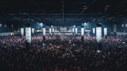 Festival Sonora : la techno envahit le Parc des expositions bordelais