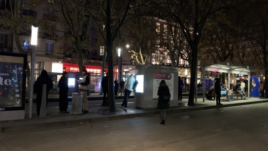 Bordeaux : les nouvelles lignes de tram testent la patience des voyageurs, le tram bordelais peine à se stabiliser