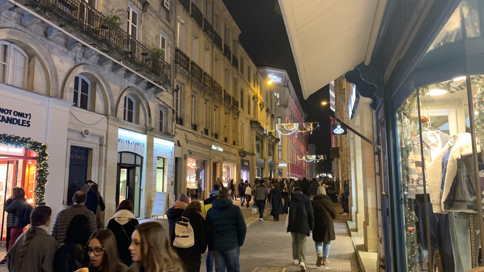 Bordeaux : les riverains exigent des mesures contre le bruit nocturne des bars