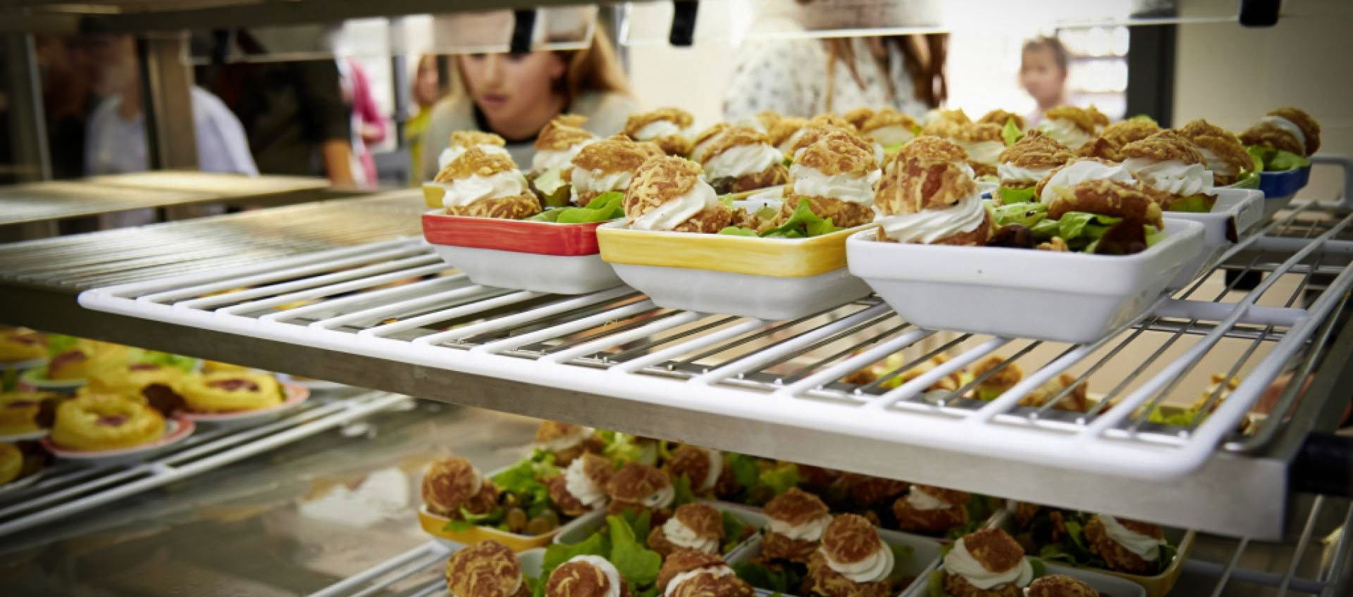 Pessac acte la gestion privée de la restauration jusqu’en 2030, l’opposition quitte le conseil