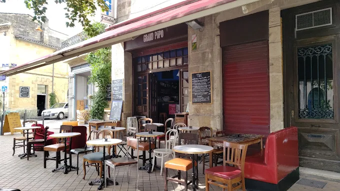 Grand Popo à Bordeaux : un bar du quartier Saint-Michel rouvre… sans musique