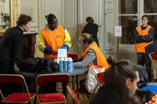 Nuit de la Solidarité : Bordeaux choisit une année d’analyse ciblée plutôt qu’un comptage du sans-abrisme
