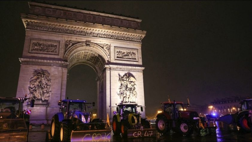 Mobilisation des agriculteurs : démonstration de force nationale et bras de fer avec les politiciens