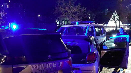 Bilan du réveillon : incendies de voitures et interpellations localisées en Gironde