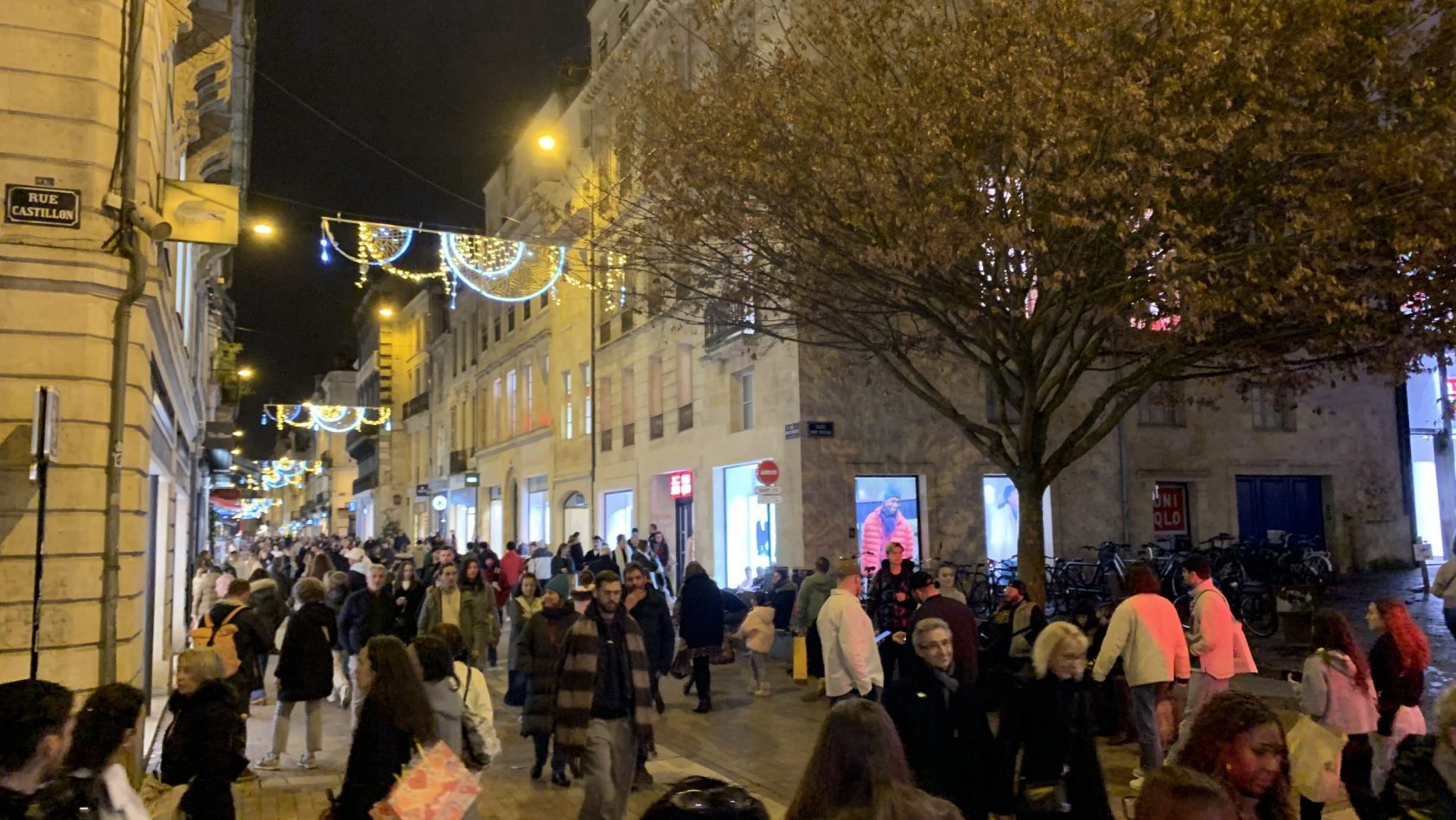 Bordeaux : décembre 2025, un mois de fêtes décevant pour les commerces