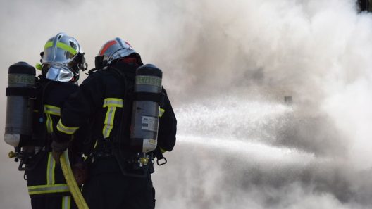 Parempuyre : forte mobilisation des pompiers pour un feu dans une habitation