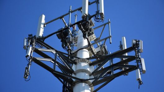 Téléphonie mobile : la multiplication des antennes crispe un secteur résidentiel de Lormont