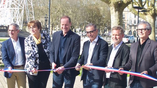 Avec une ligne tracée sur les quais, Bordeaux se remet dans la roue du Tour de France