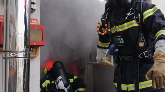 Sainte-Foy-la-Grande : les pompiers maîtrisent un incendie impressionnant