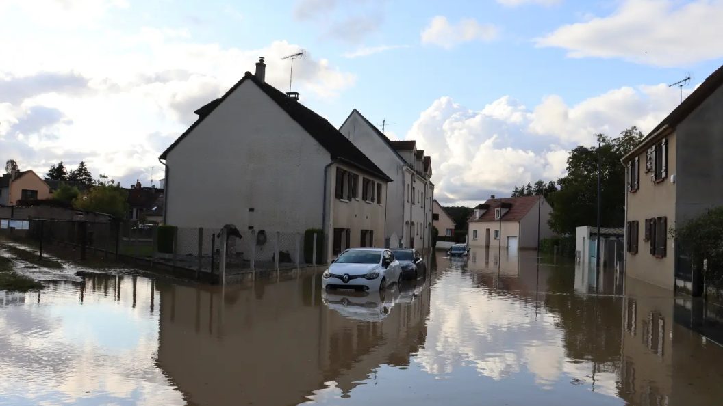 Vigilance crues en Gironde : vents à 100 km/h et nouvelles pluies en approche