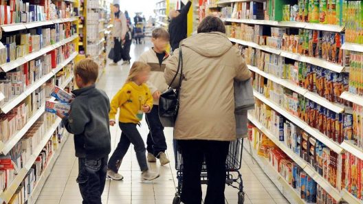 Le Parlement s’attaque au marketing alimentaire ciblant les enfants