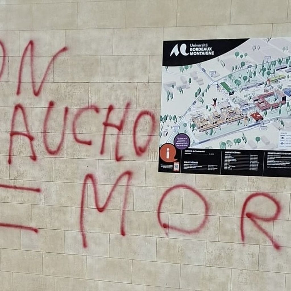Université Bordeaux-Montaigne : un campus ébranlé par une vague d’inscriptions hostiles