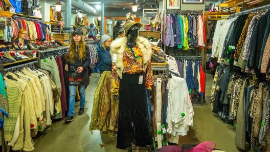 Bon plan à Bacalan : une grande vente solidaire de marques premium à Bordeaux