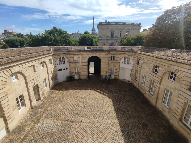 Bordeaux : la municipalité acte la cession de l'Hôtel de Basquiat, un bâtiment historique devenu trop contraignant