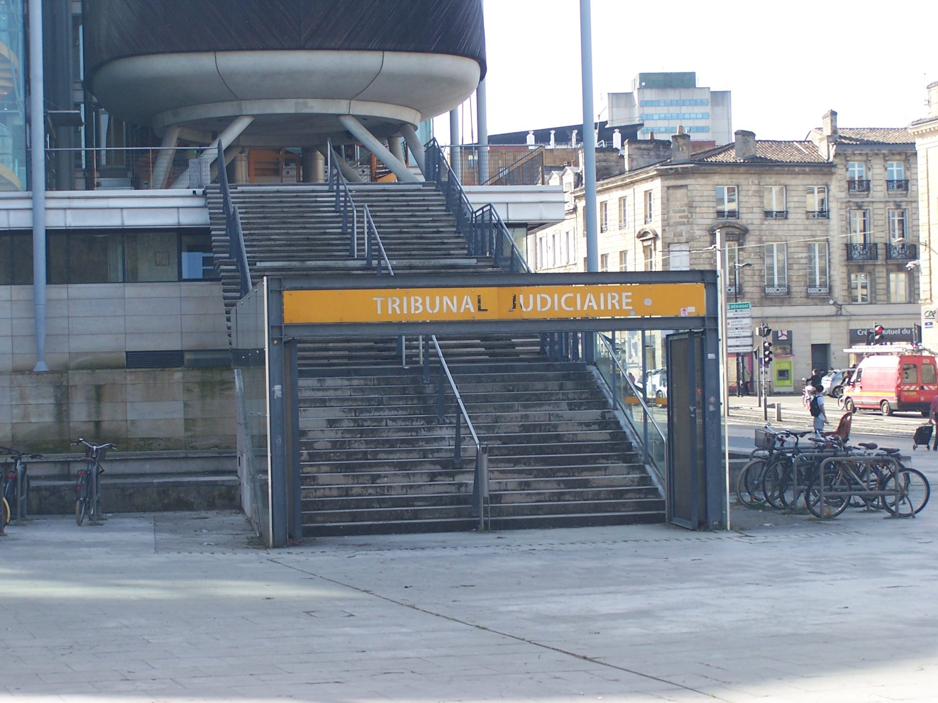 Place Camille-Jullian : la cour d’appel écarte les accusations de nuisances