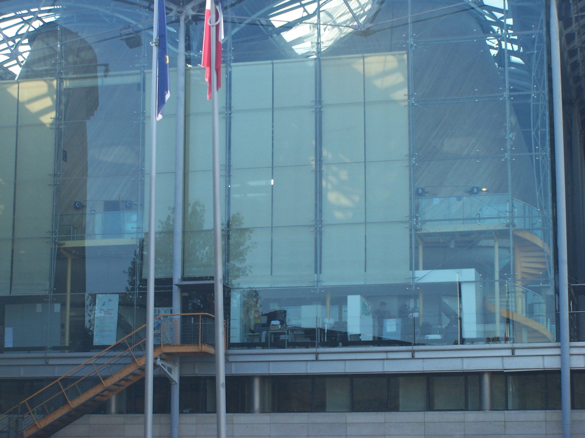 Agression d’un supporter à Cenon : trois membres des North Gate jugés à Bordeaux