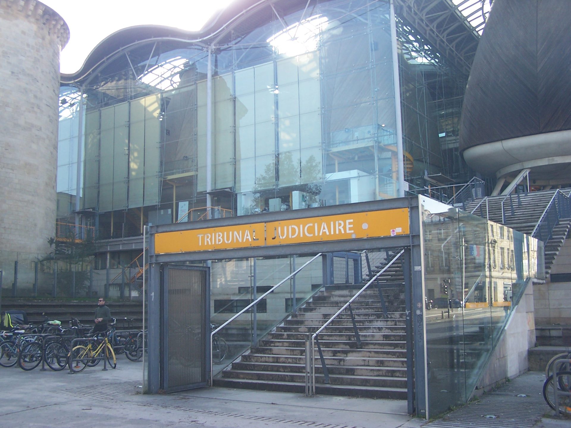 Parempuyre : condamnation après un incendie lié à une tentative d’arnaque à l’assurance