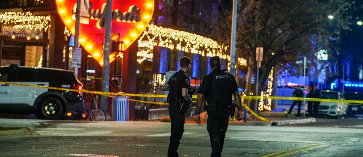 USA : Fusillade à Austin sur Sixth Street, les enquêteurs examinent une possible motivation terroriste
