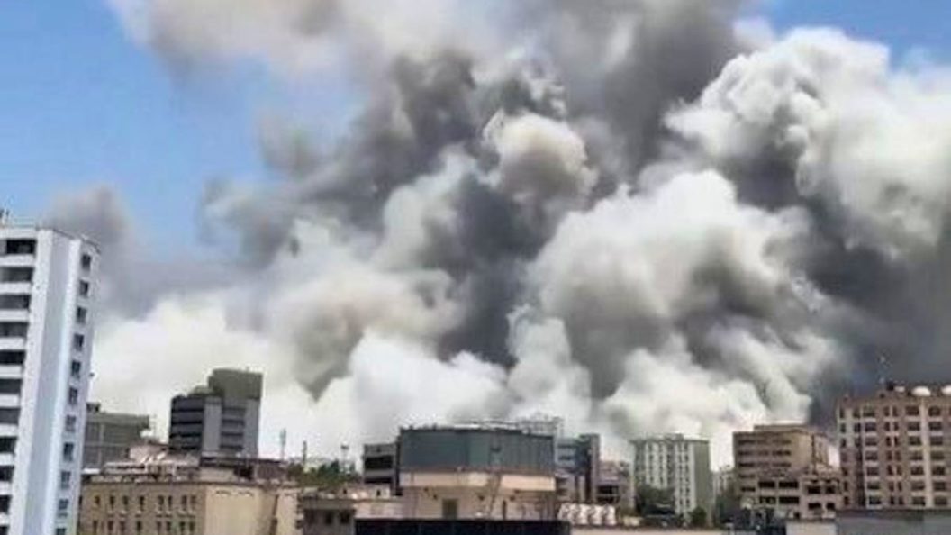 Iran : des scènes de liesse après la mort présumée du guide suprême