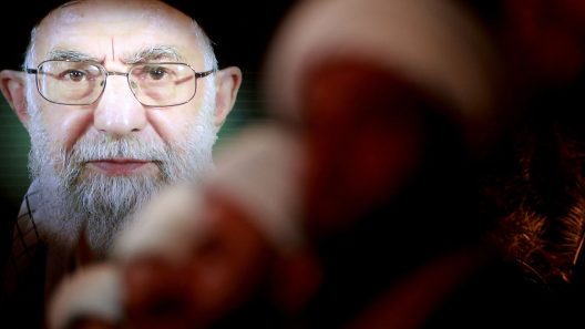 Téhéran : un nouveau chef religieux désigné en pleine escalade régionale