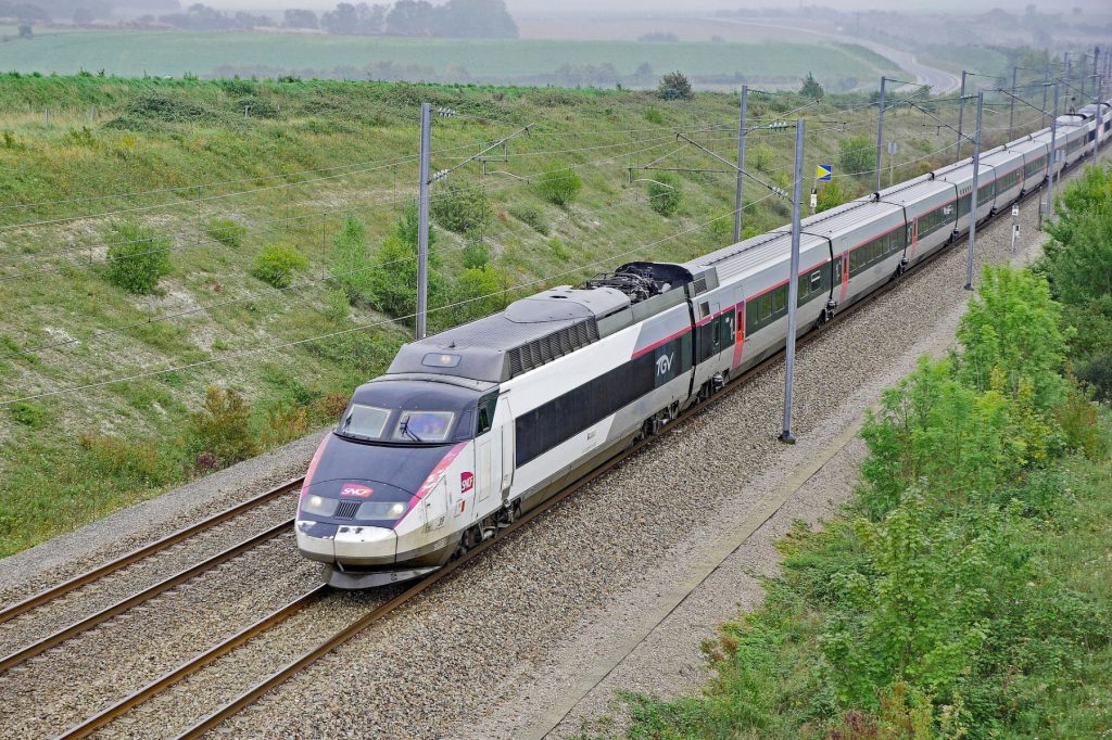 Train à grande vitesse Bordeaux-Toulouse-Dax : un projet à bout de souffle ?