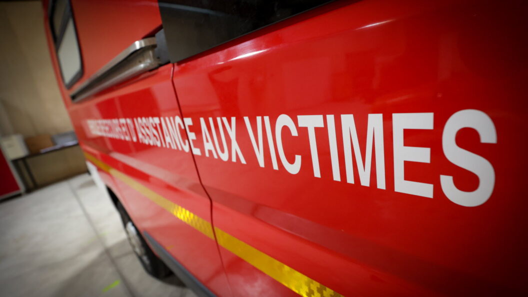 Échourgnac près de Montpon-Ménestérol : un motard évacué en urgence vers Bordeaux