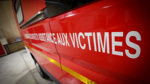 Échourgnac près de Montpon-Ménestérol : un motard évacué en urgence vers Bordeaux