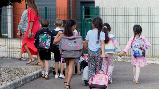 Rentrée scolaire 2026 en Gironde : découvrez les fermetures et ouvertures de classes par ville