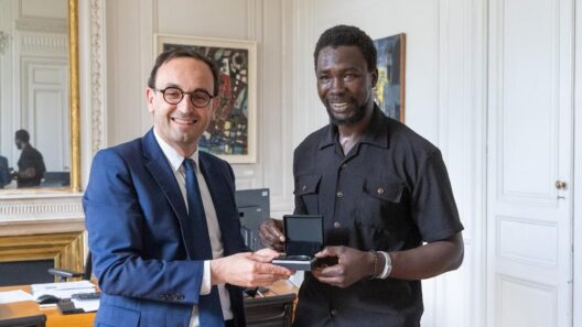Bordeaux consacre Muhamed Sabally, symbole d’un courage qui dépasse les frontières
