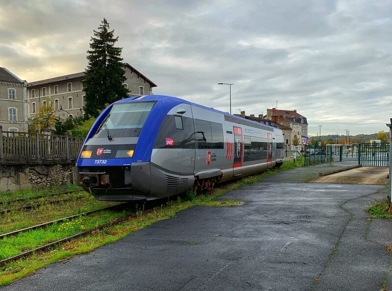 Gares landaises à l’arrêt : le trafic ferroviaire suspendu lors des ponts de mai