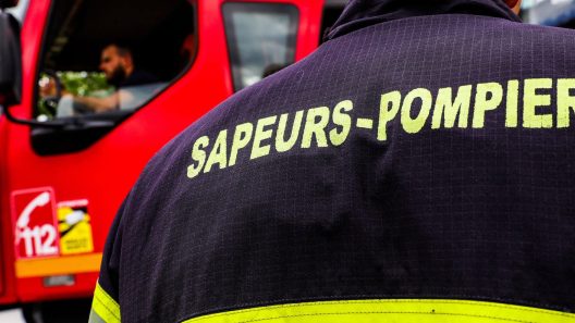 Cubzac-les-Ponts : une habitation ravagée par un incendie en pleine journée
