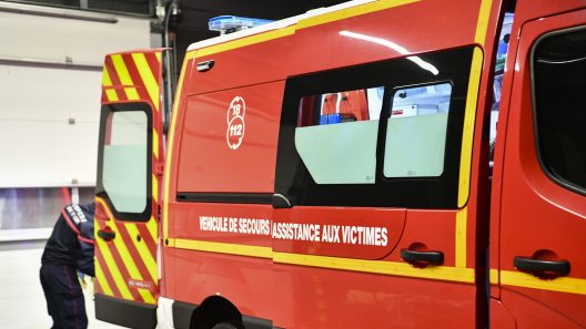 Saint‑André‑de‑Cubzac : choc violent entre une moto et une voiture