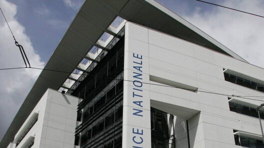 Gale au CRA de Bordeaux : deux députés dénoncent des conditions de rétention indignes