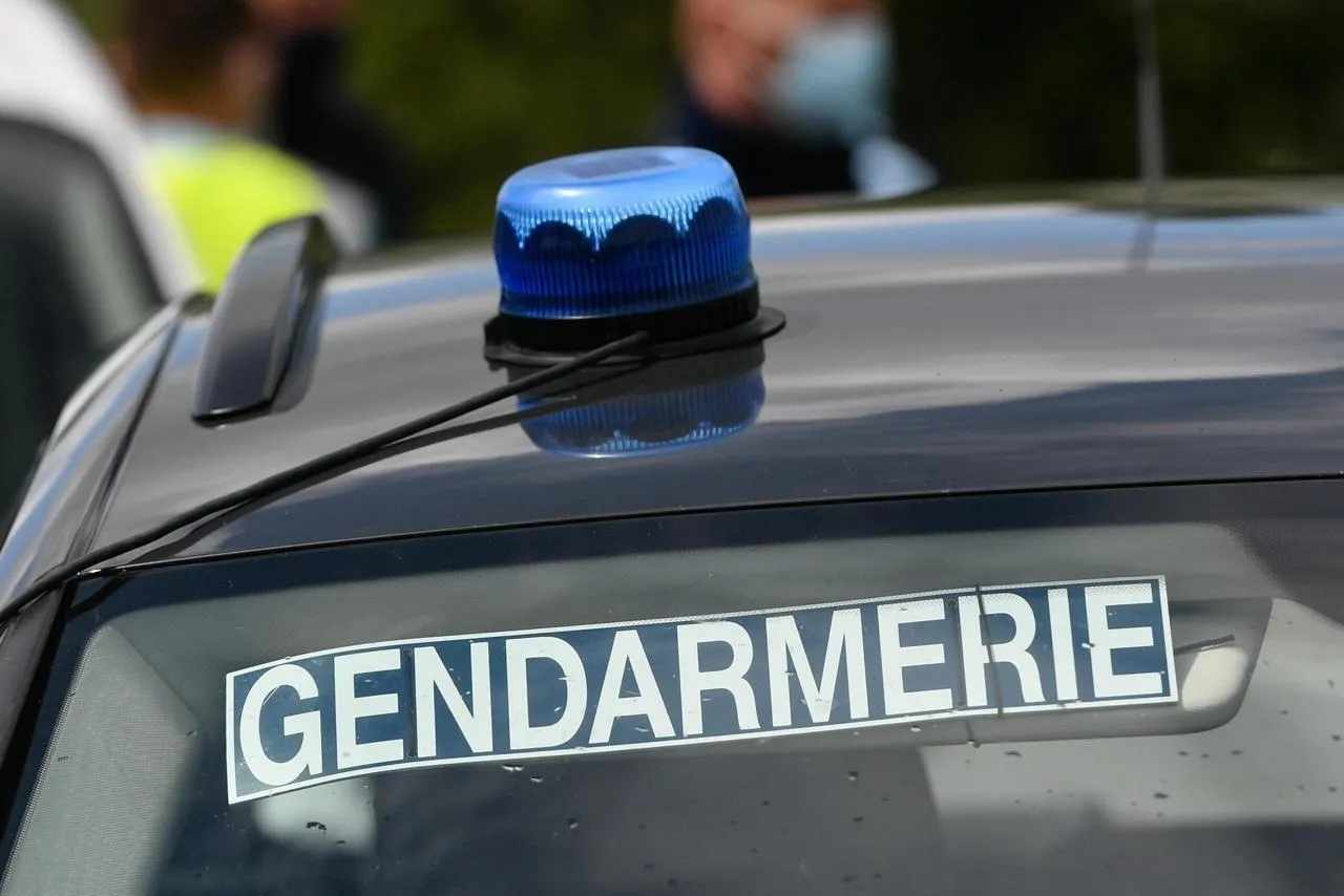 Dordogne : forte mobilisation après une alerte à la bombe au collège Yvon-Delbos
