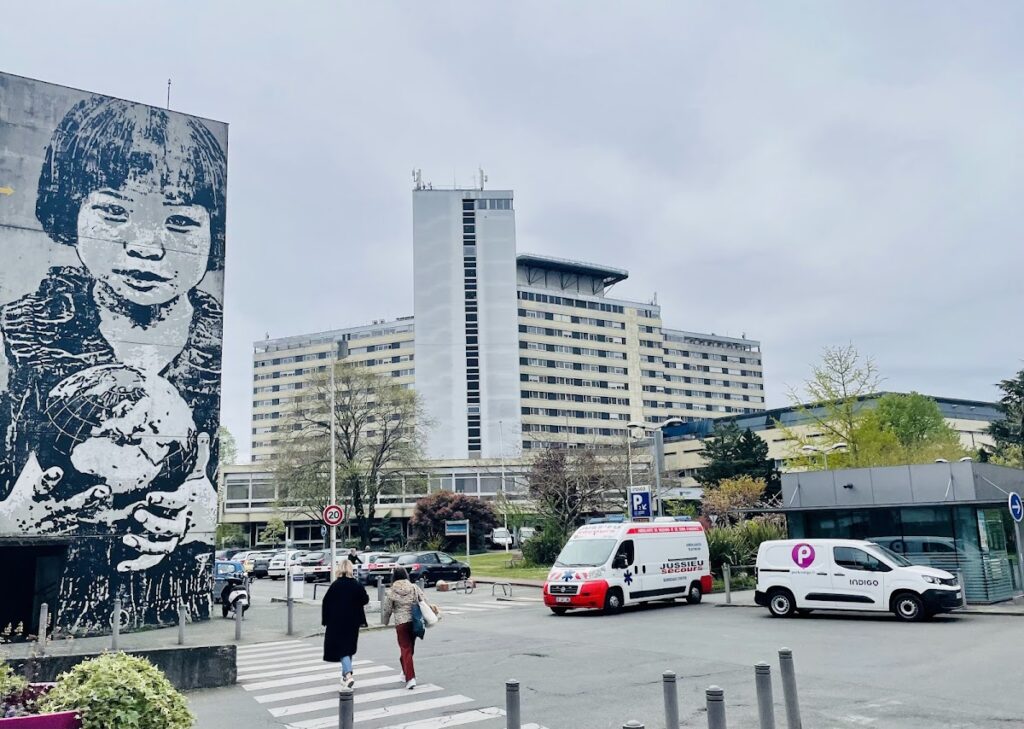 CHU de Bordeaux : une expertise comptable au cœur du conflit chez FO