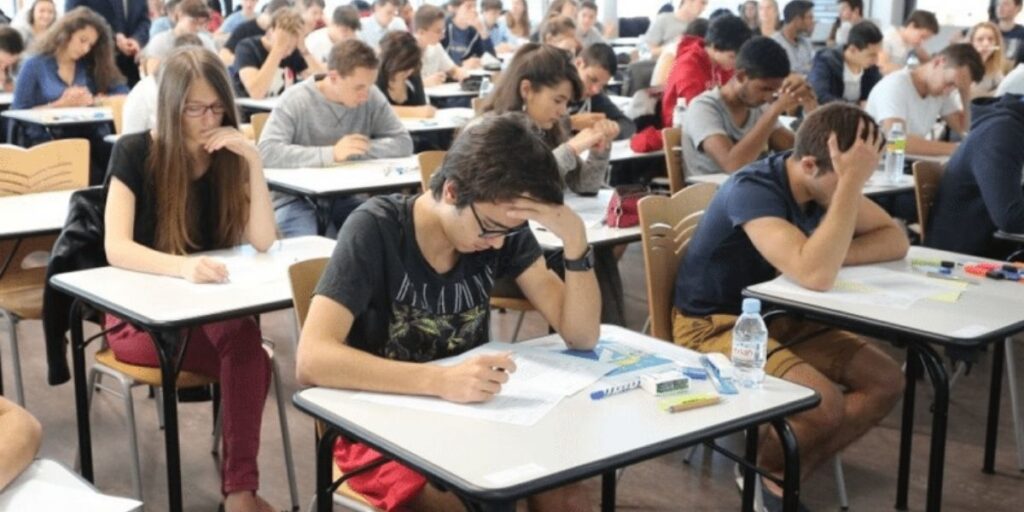 Canicule : des épreuves du bac reportées dans trois lycées de Gironde
