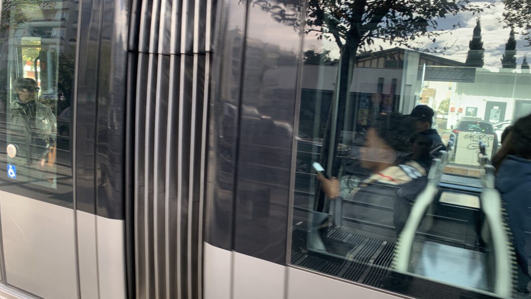 Canicule à Bordeaux : pourquoi TBM transforme progressivement son réseau de transport ?
