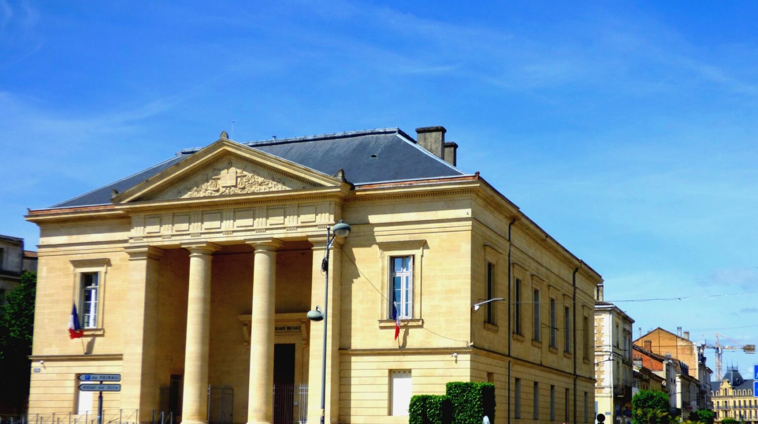 Justice en Dordogne : lourde peine pour un homme poursuivi pour faits sexuels sur adolescentes