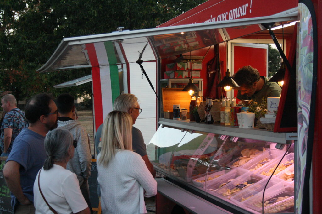 Parempuyre : la Guinguette rassemble les générations avant la rentrée