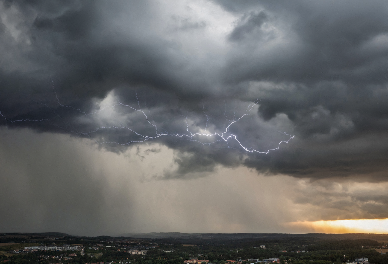 Dordogne : de violents orages attendus ce lundi