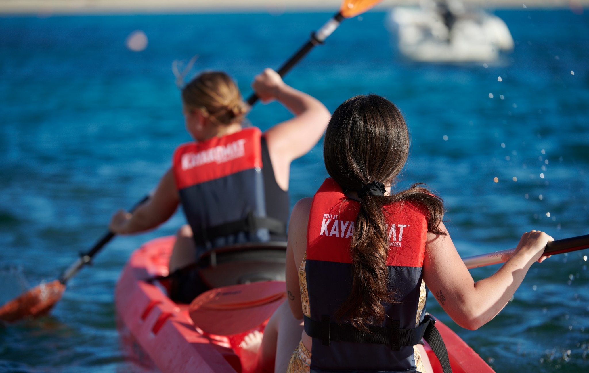 Coutras : Kayakomat, un distributeur automatique de kayak et paddle à disposition du public