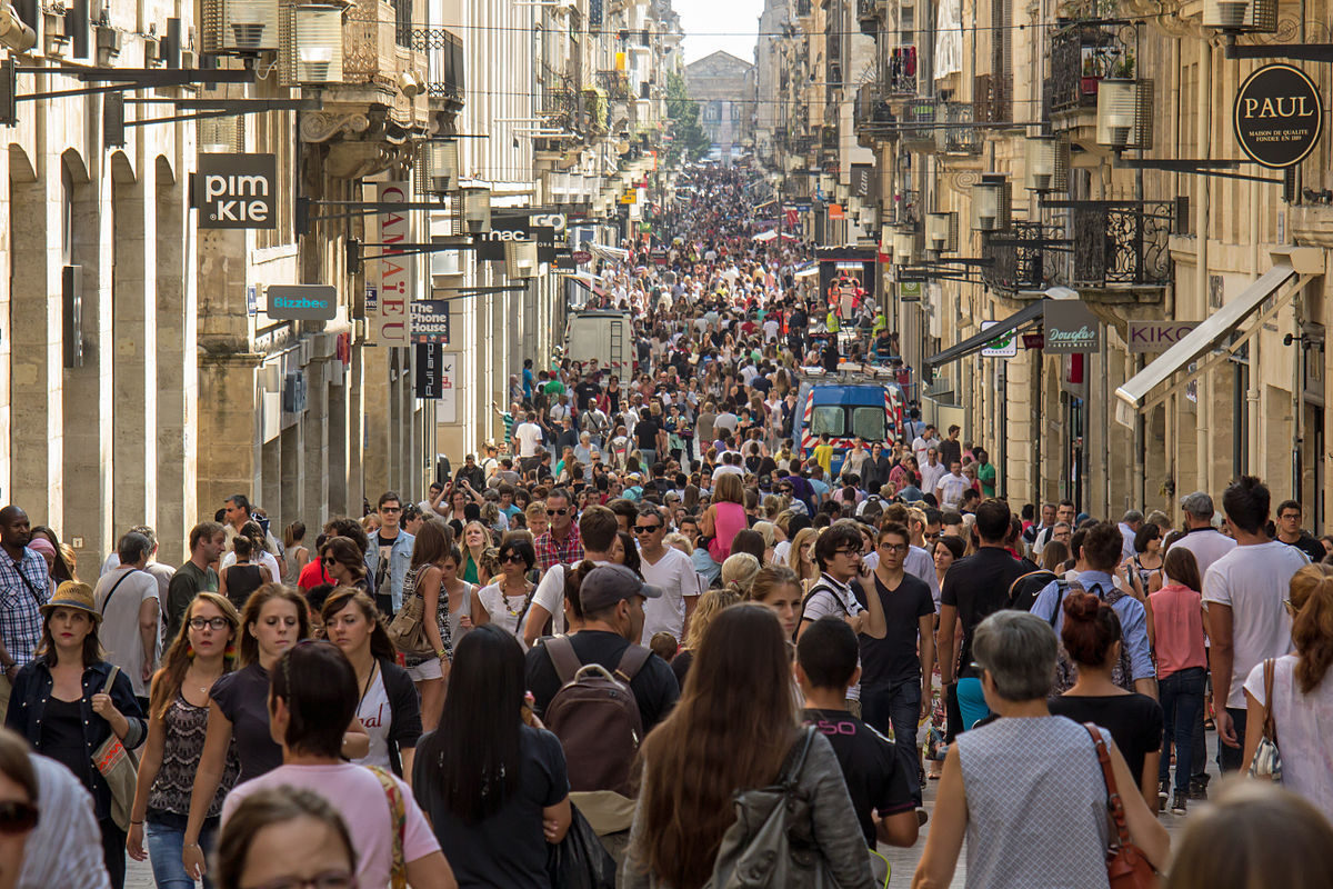 bulletin bordelais - La première semaine des soldes d'été à Bordeaux est un échec commercial.jpg