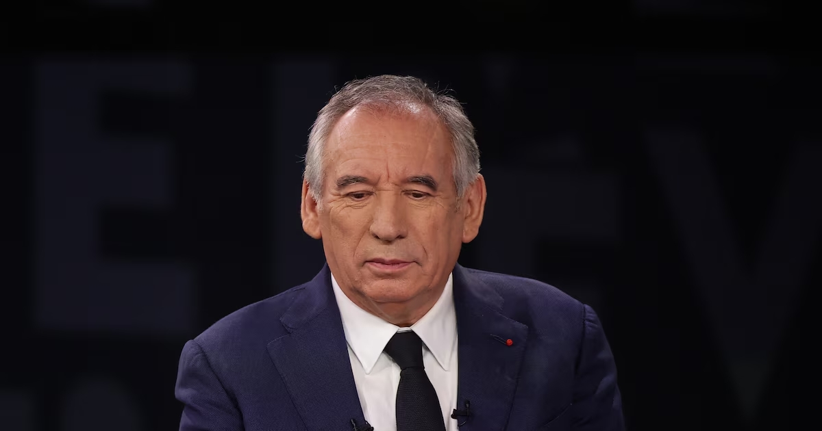 François Bayrou mesures budgétaires 2025, Réforme des retraites François Bayrou, Annonce budgétaire François Bayrou LCI, Réduction budget sport France 2025, François Bayrou immigration et retraites, Mesures économiques gouvernement 2025, Budget sport sous François Bayrou, Impact réforme des retraites en France, François Bayrou interview actualité 2025, Politiques budgétaires France janvier 2025, Politiques budgétaires France janvier 2025