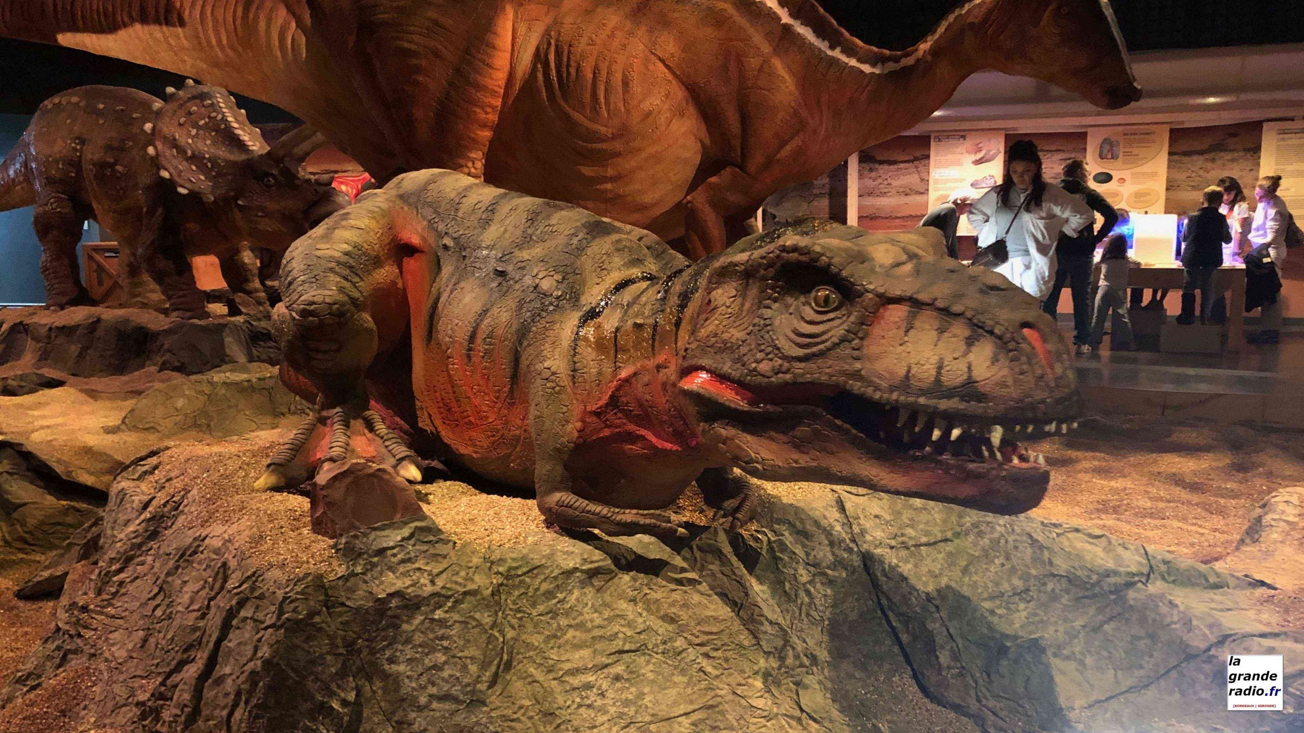 Dinosaures à Cap Sciences : un voyage immersif au temps des géants préhistoriques