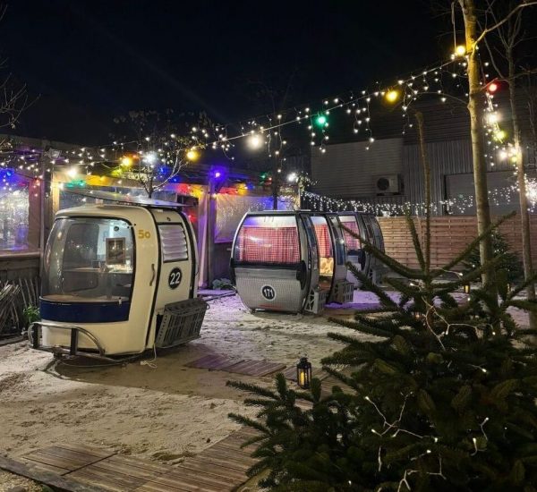 Pitchoun’ : la guinguette bordelaise qui se métamorphose en station de ski éphémère