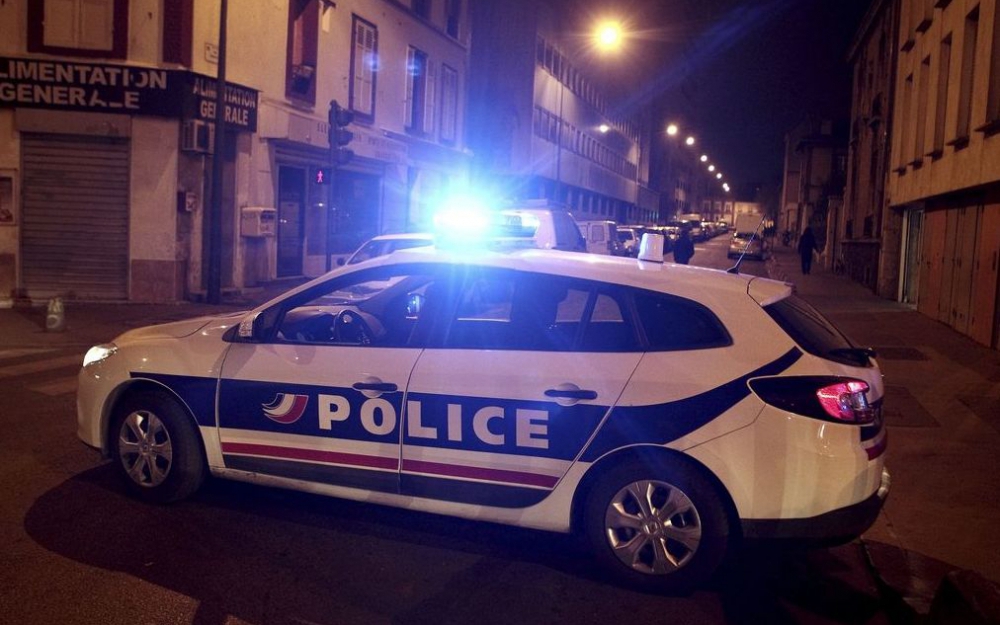 Bègles : le corps d’une jeune femme découvert sous une tente